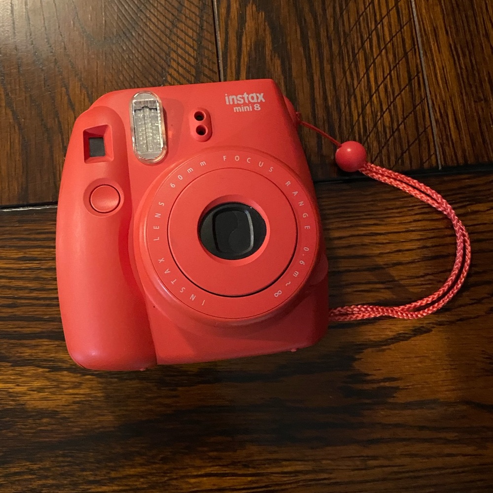 Fuji Film Instax Mini 8 Camera